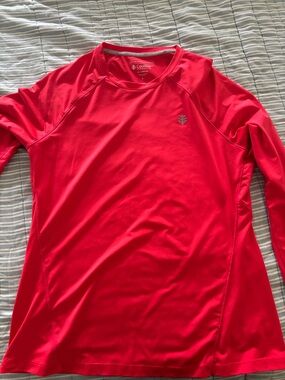 Coolibar Women's Long Sleeve Sun Shirt in Red